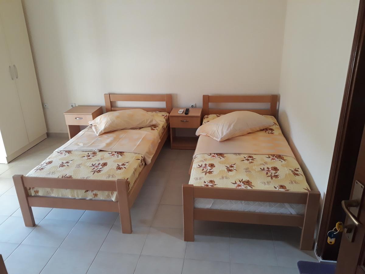 Korac Apartments Ulcinj Exteriör bild