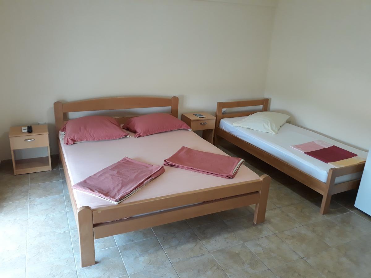 Korac Apartments Ulcinj Exteriör bild